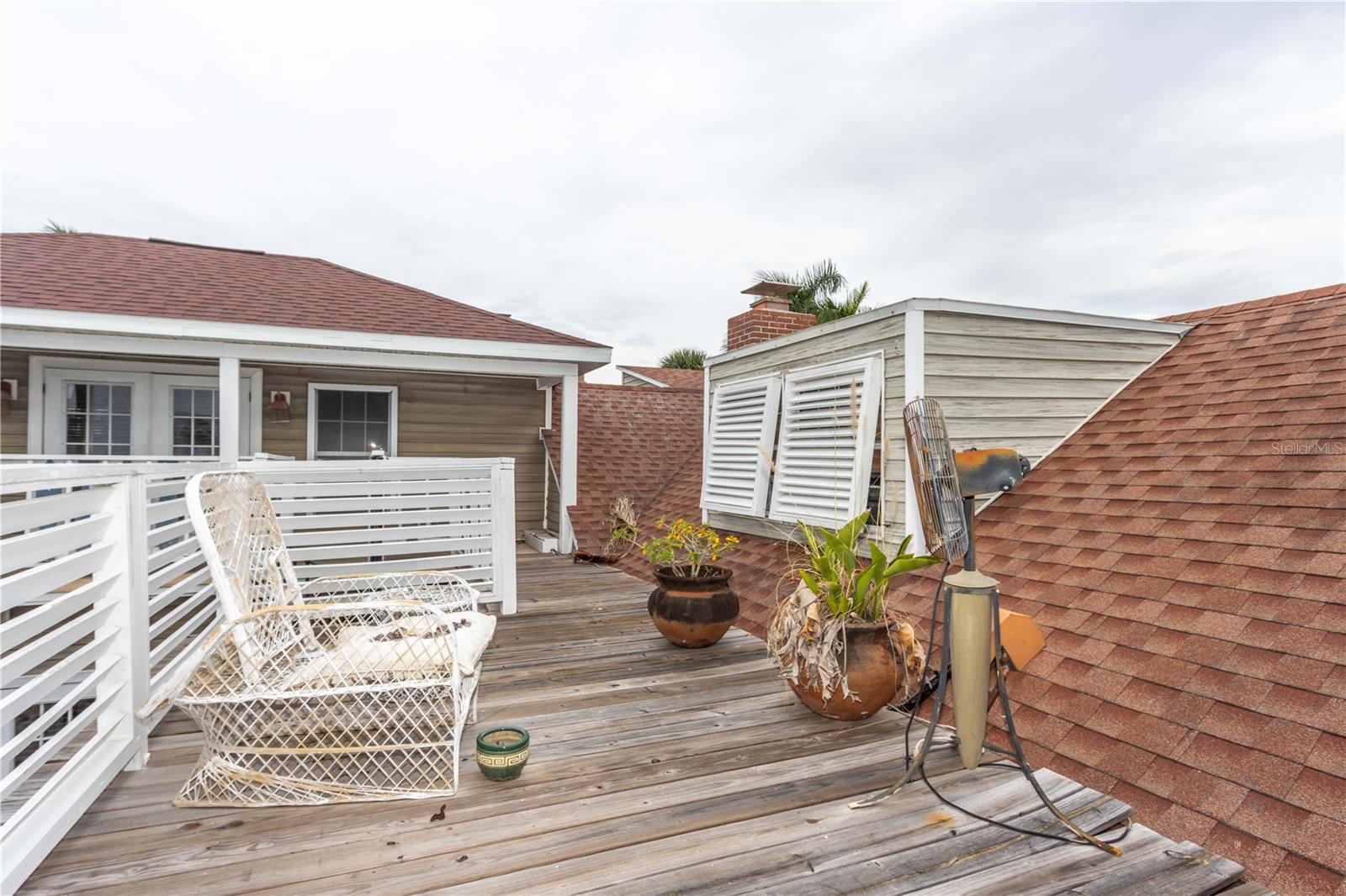806 NARCISSUS AVE — photo 48