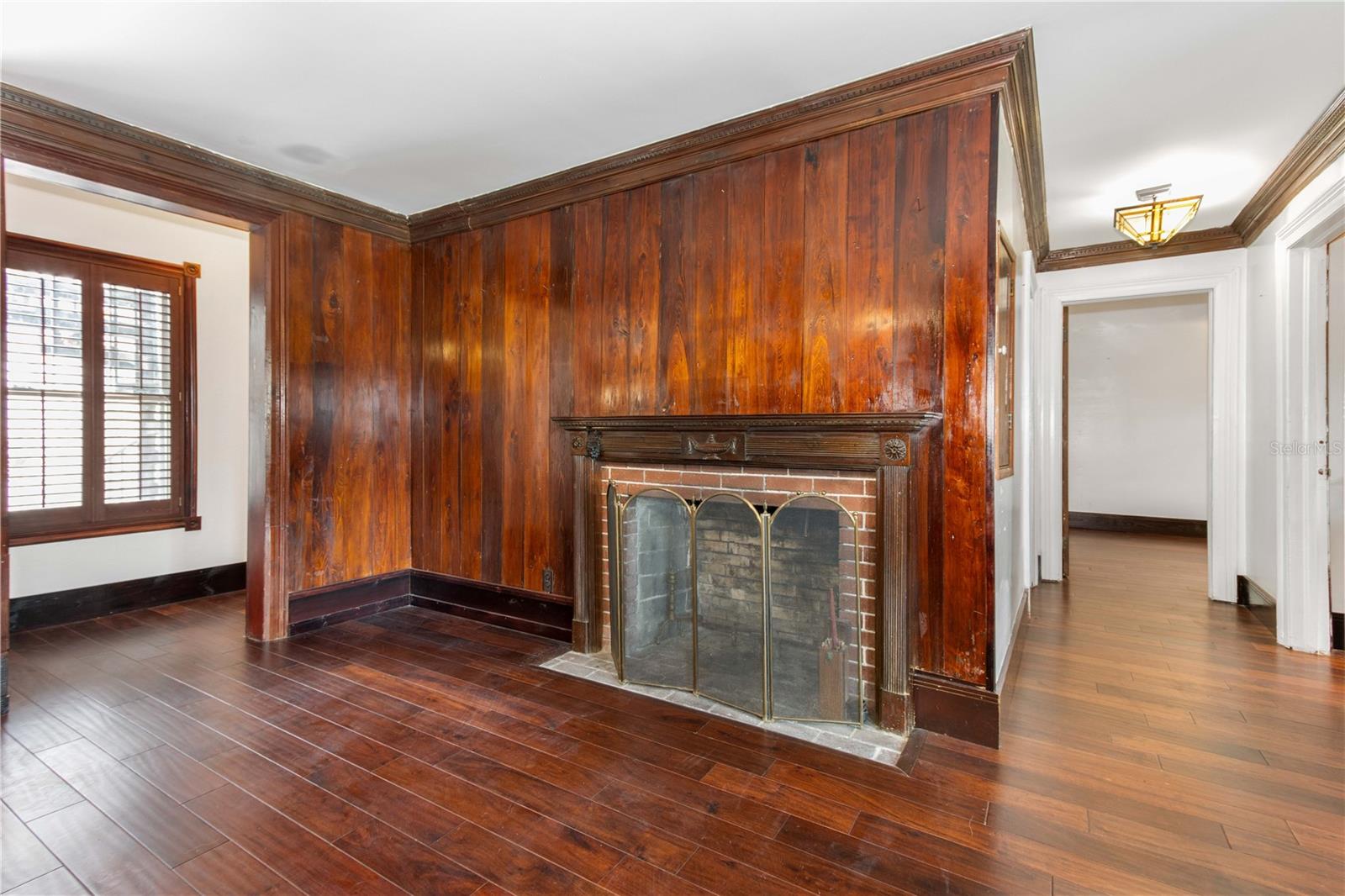 806 NARCISSUS AVE — photo 5