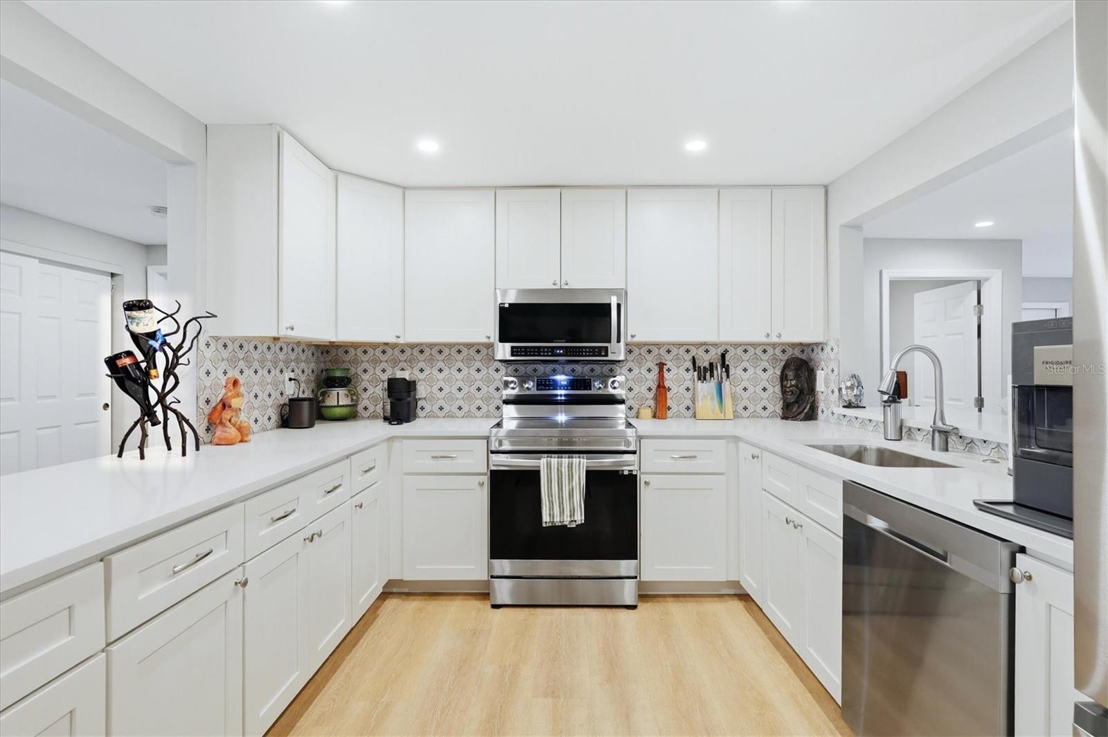 3048 SAVAGE RD — photo 14
