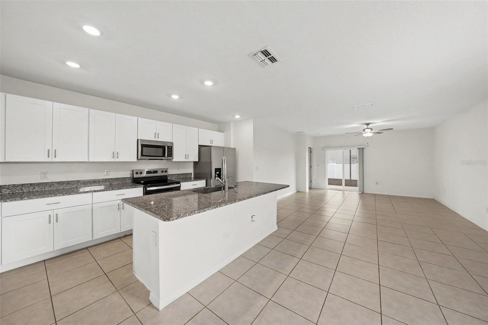 6450 BACK FORTY LOOP — photo 10