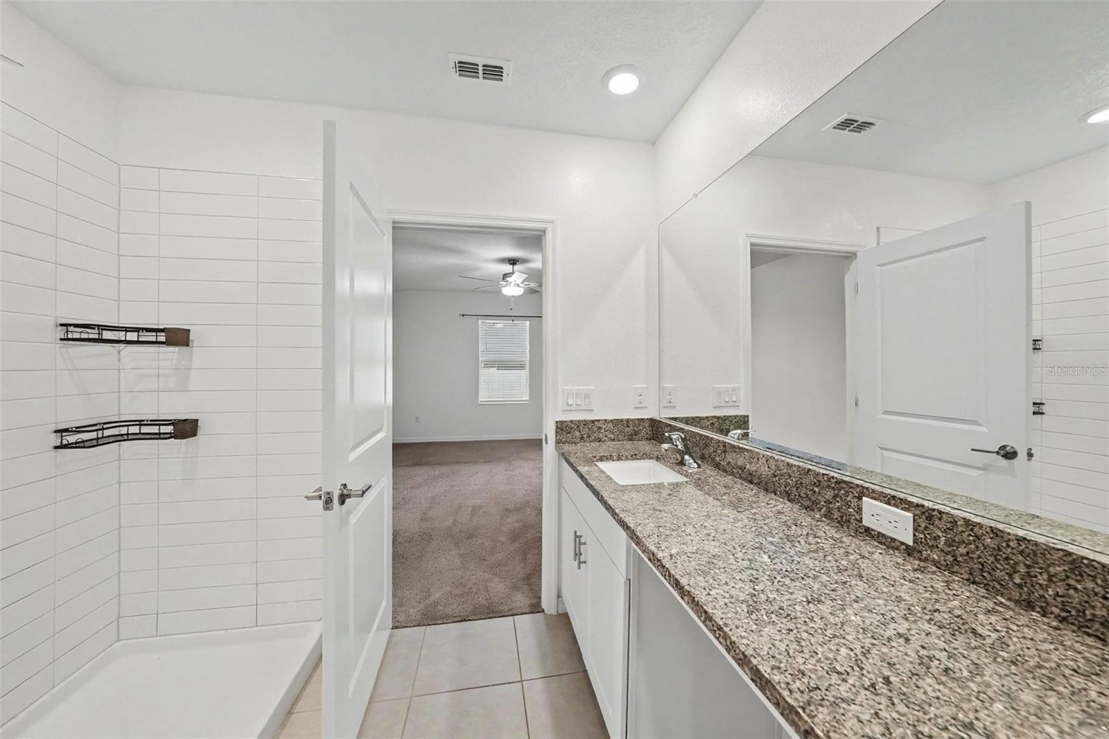 6450 BACK FORTY LOOP — photo 18