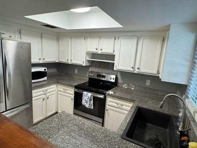 11365 WALSINGHAM RD — photo 16