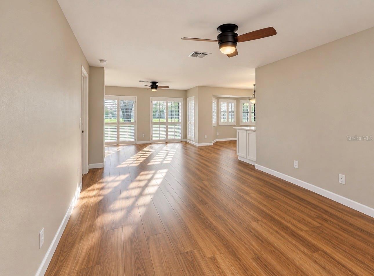 913 SUTTON PL — photo 7