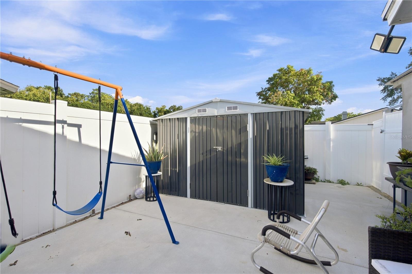 9610 SHALIMAR CT — photo 18