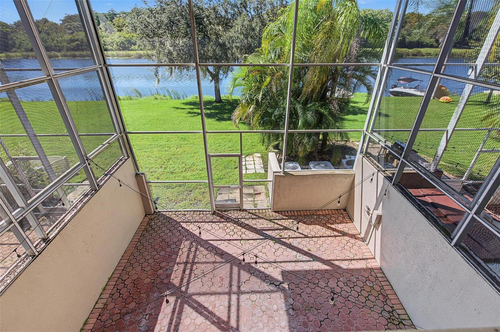 1626 LAGO VISTA BLVD — photo 38