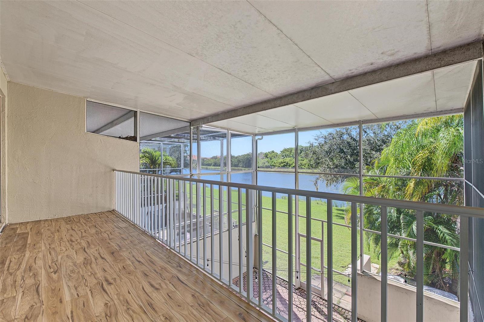 1626 LAGO VISTA BLVD — photo 21