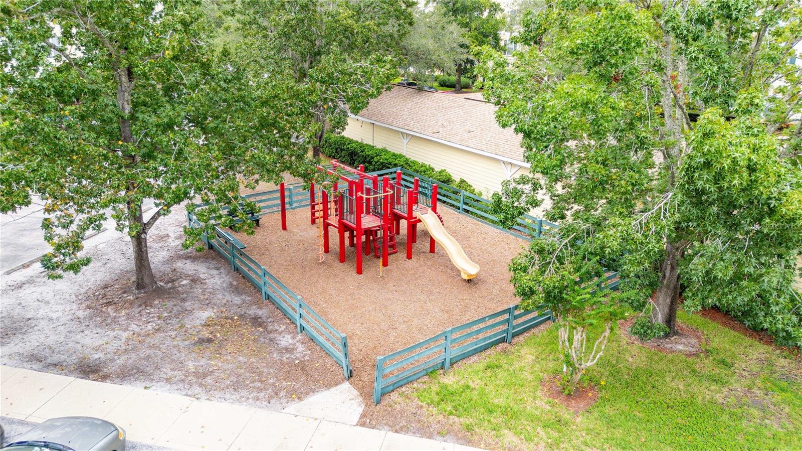 18235 BRIDLE CLUB DR #18235 — photo 6