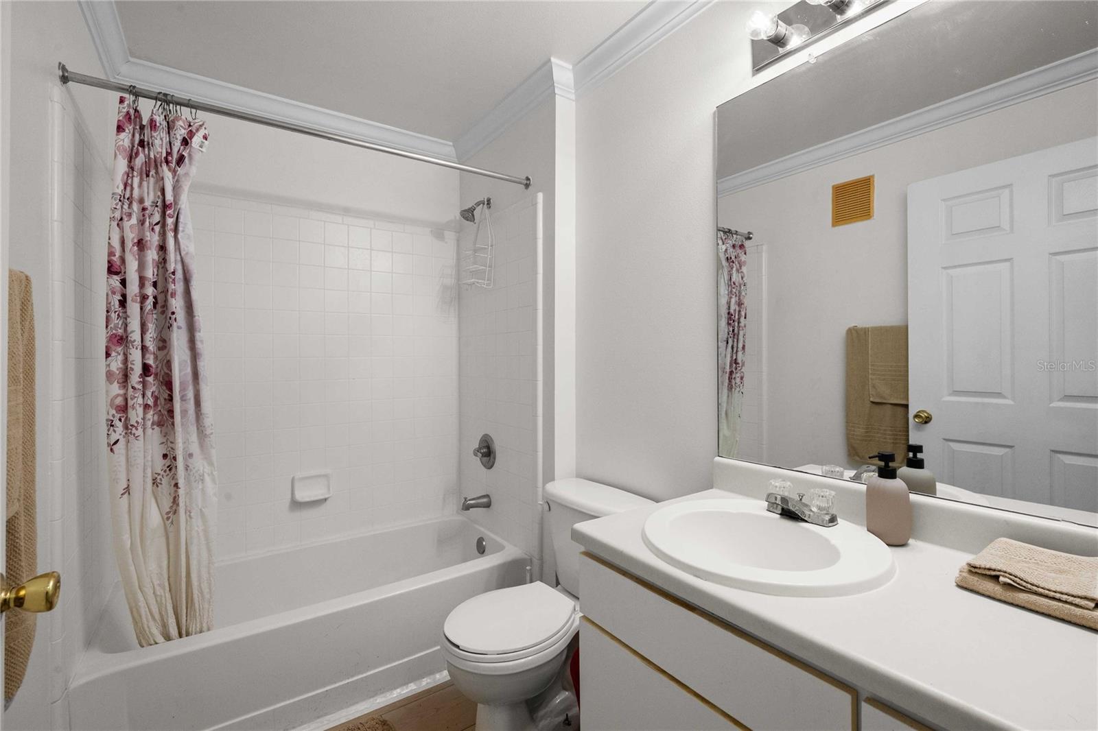 18235 BRIDLE CLUB DR #18235 — photo 29