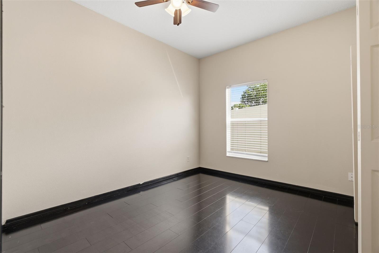 2115 SALEM AVE N — photo 14
