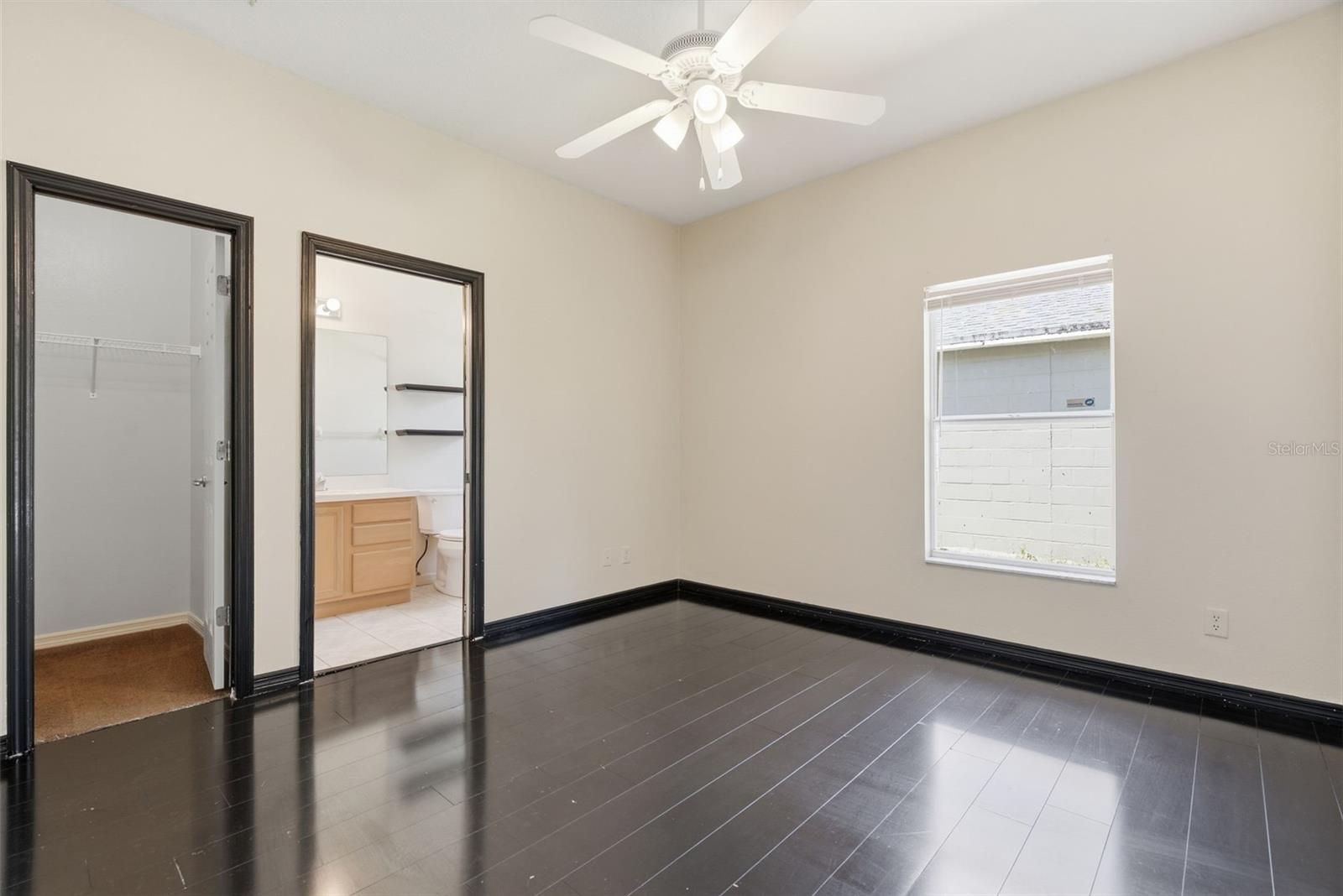 2115 SALEM AVE N — photo 12
