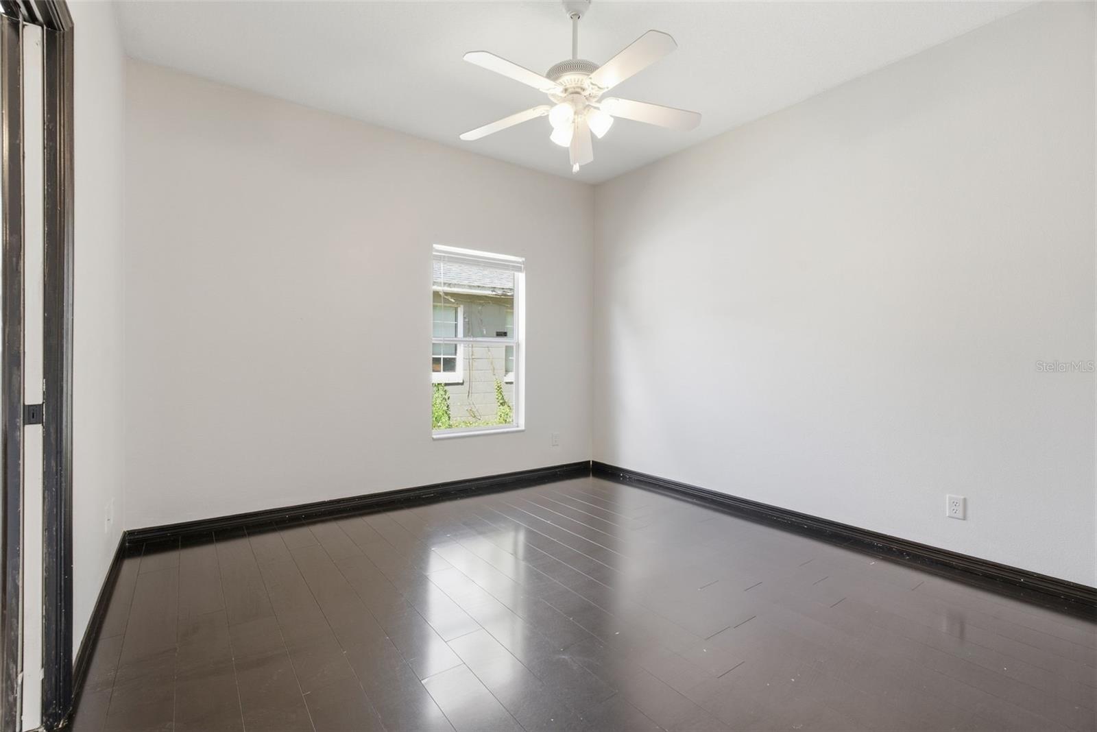 2115 SALEM AVE N — photo 13