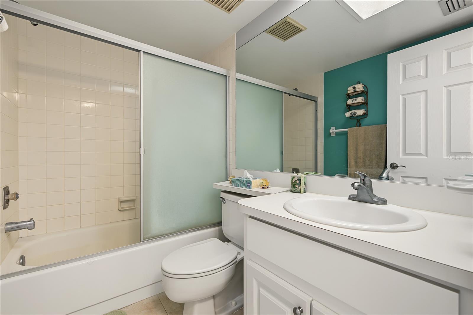 110 LAKESIDE CT #110 — photo 20