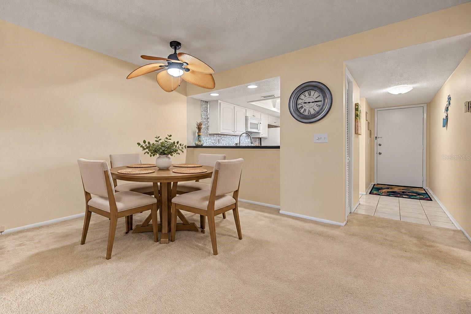 110 LAKESIDE CT #110 — photo 3