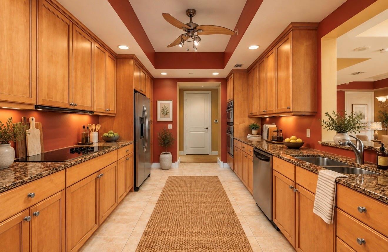 300 BEACH DR NE #1804 — photo 29