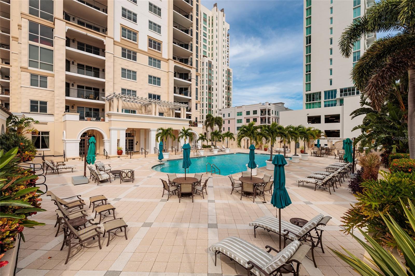 300 BEACH DR NE #1804 — photo 81