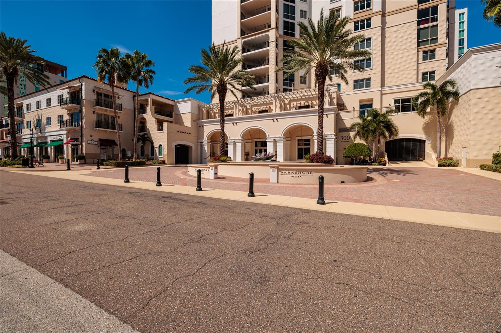 300 BEACH DR NE #1804 — photo 10