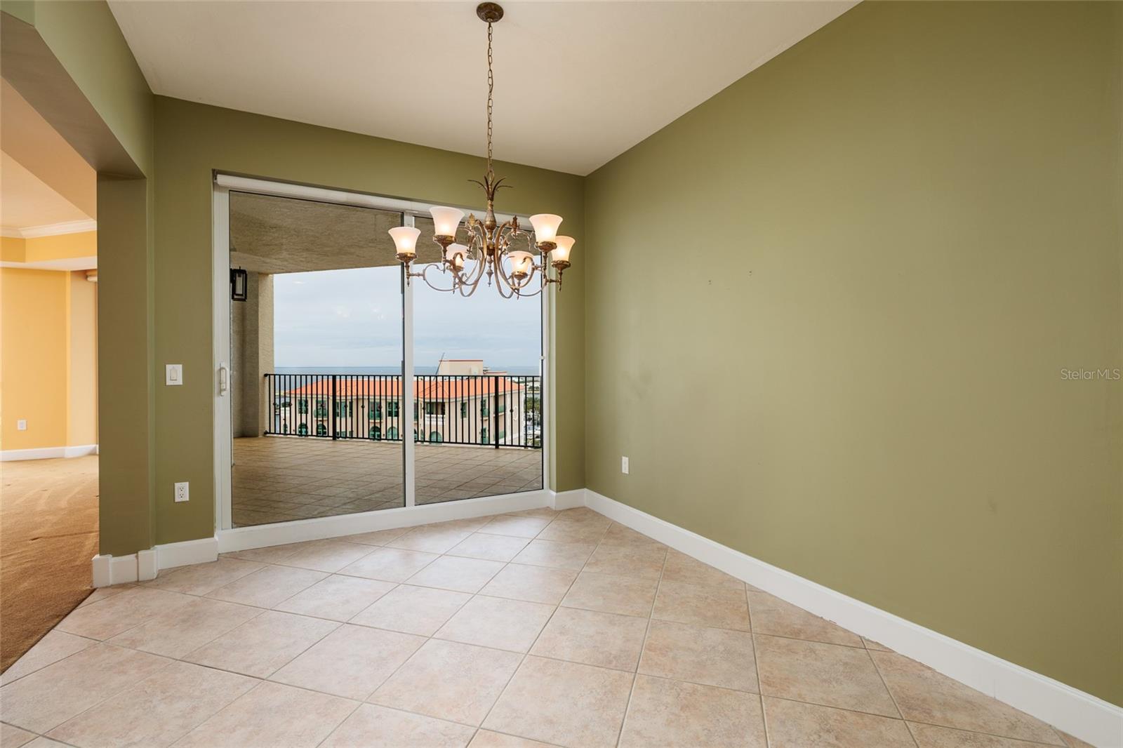 300 BEACH DR NE #1804 — photo 35