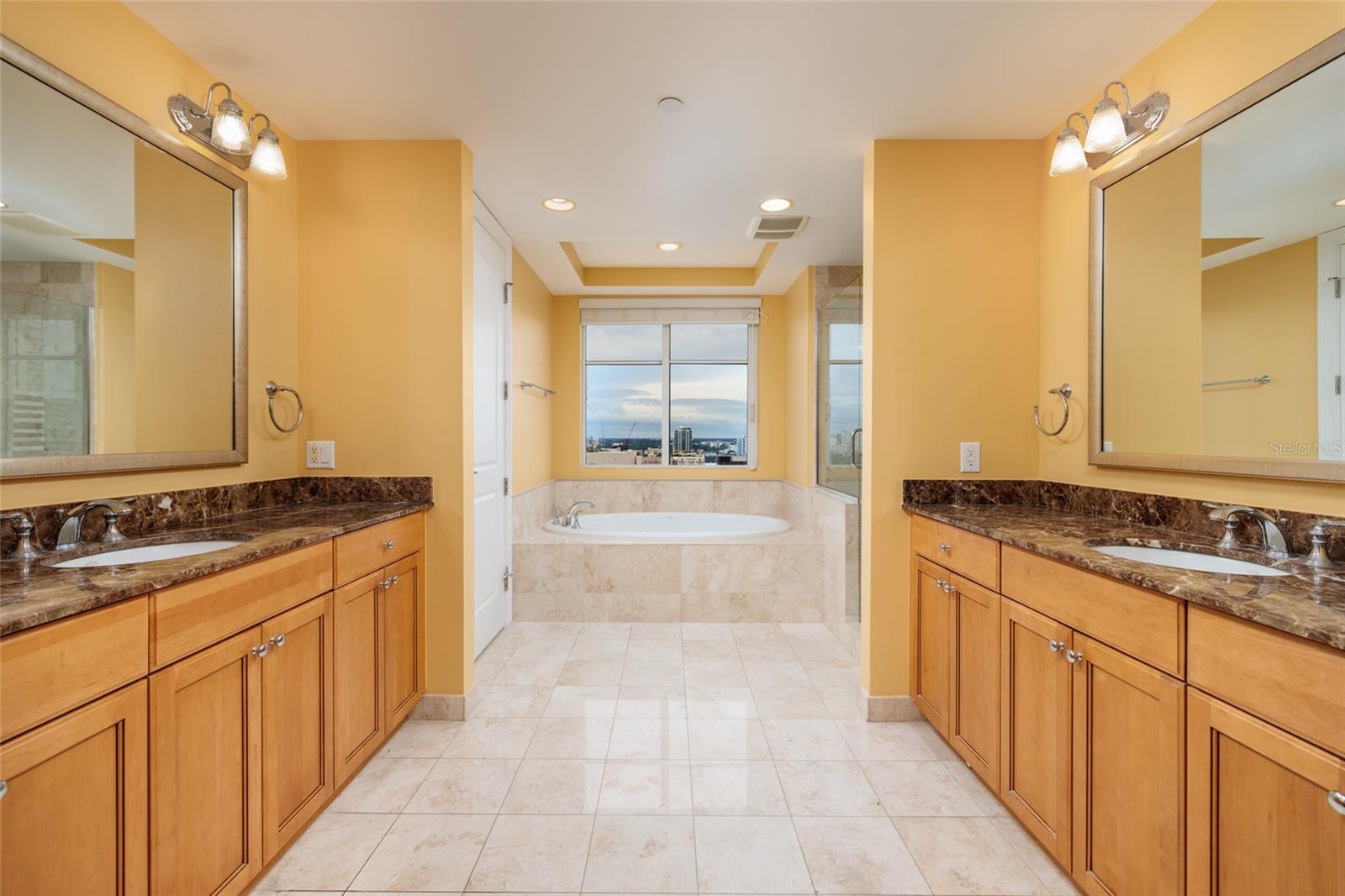 300 BEACH DR NE #1804 — photo 50