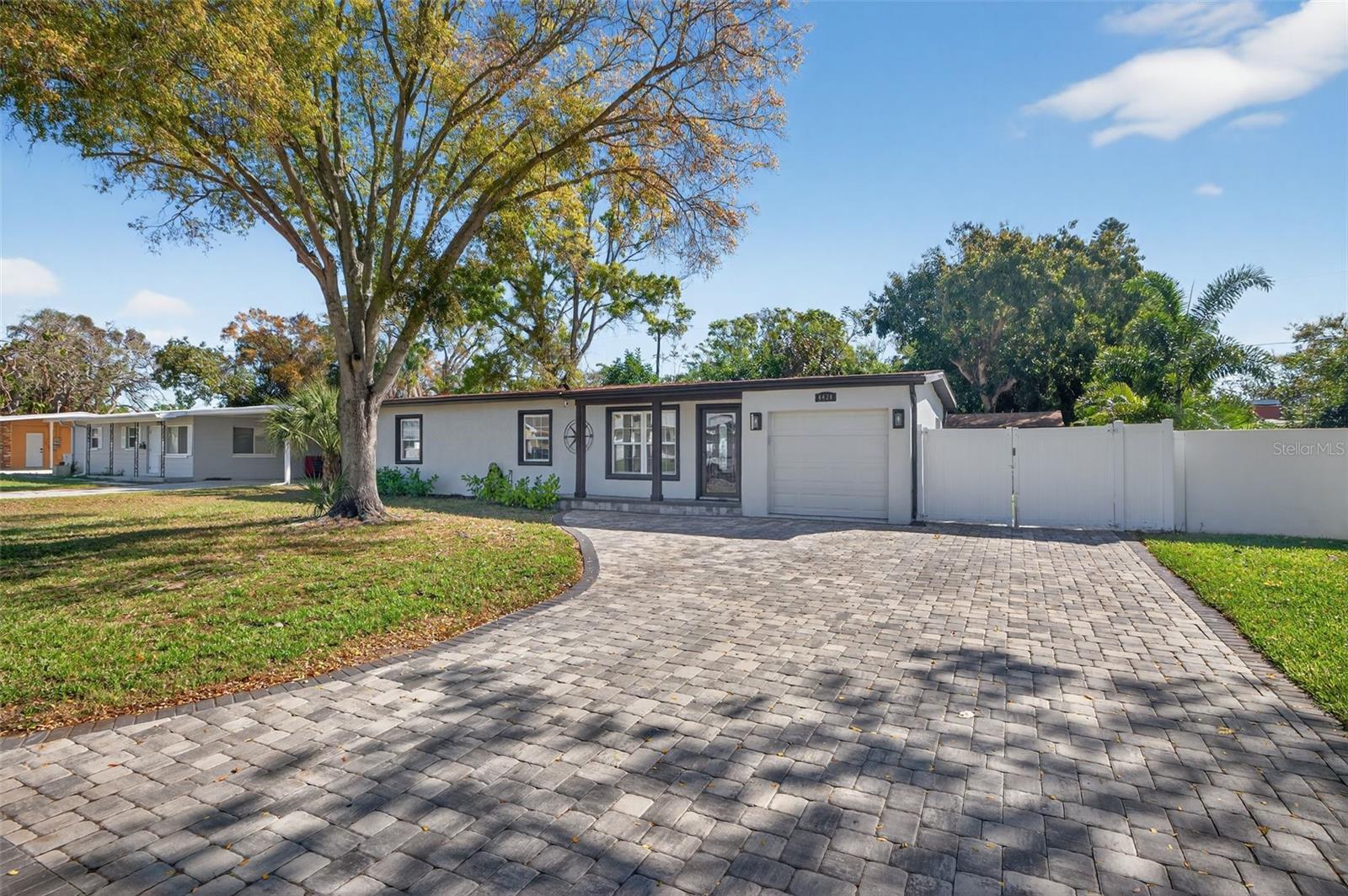 4420 POMPANO DR SE — photo 31