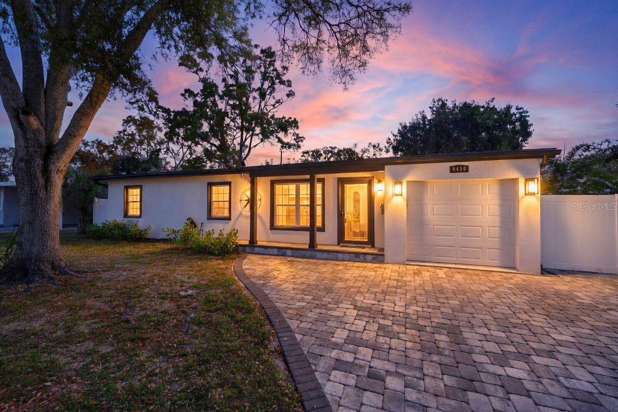 4420 POMPANO DR SE — photo 32