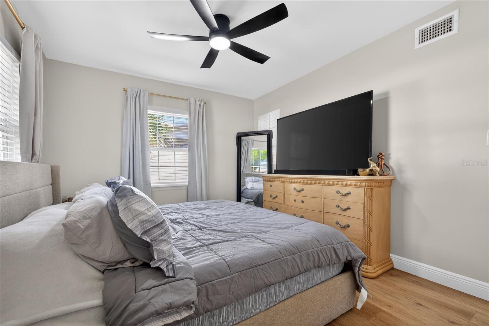 4420 POMPANO DR SE — photo 14