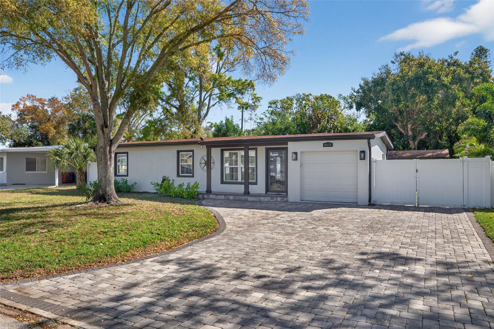 4420 POMPANO DR SE — photo 30