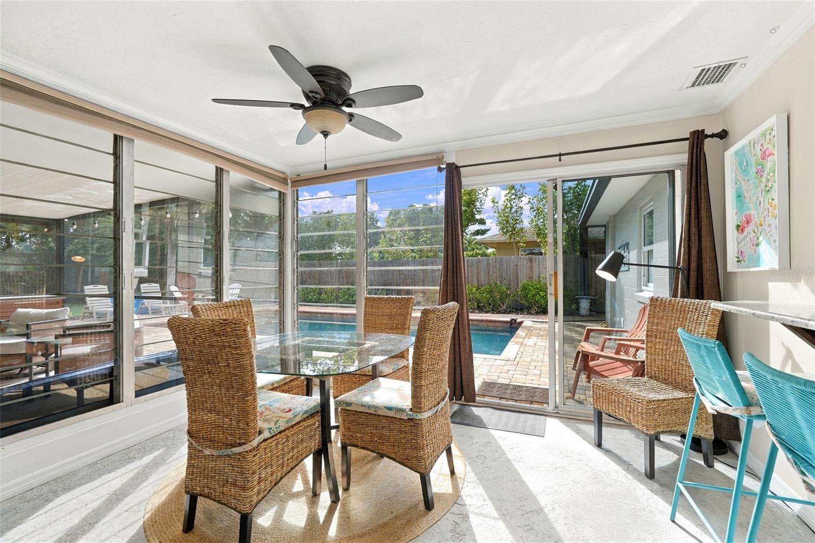 2174 BOUGAINVILLEA ST — photo 19