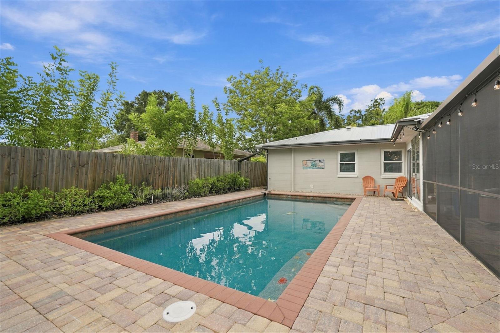 2174 BOUGAINVILLEA ST — photo 45