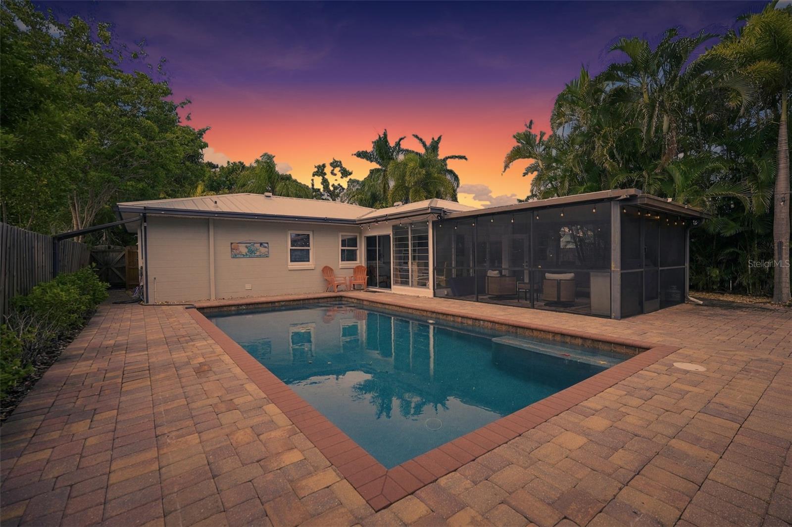 2174 BOUGAINVILLEA ST — photo 53