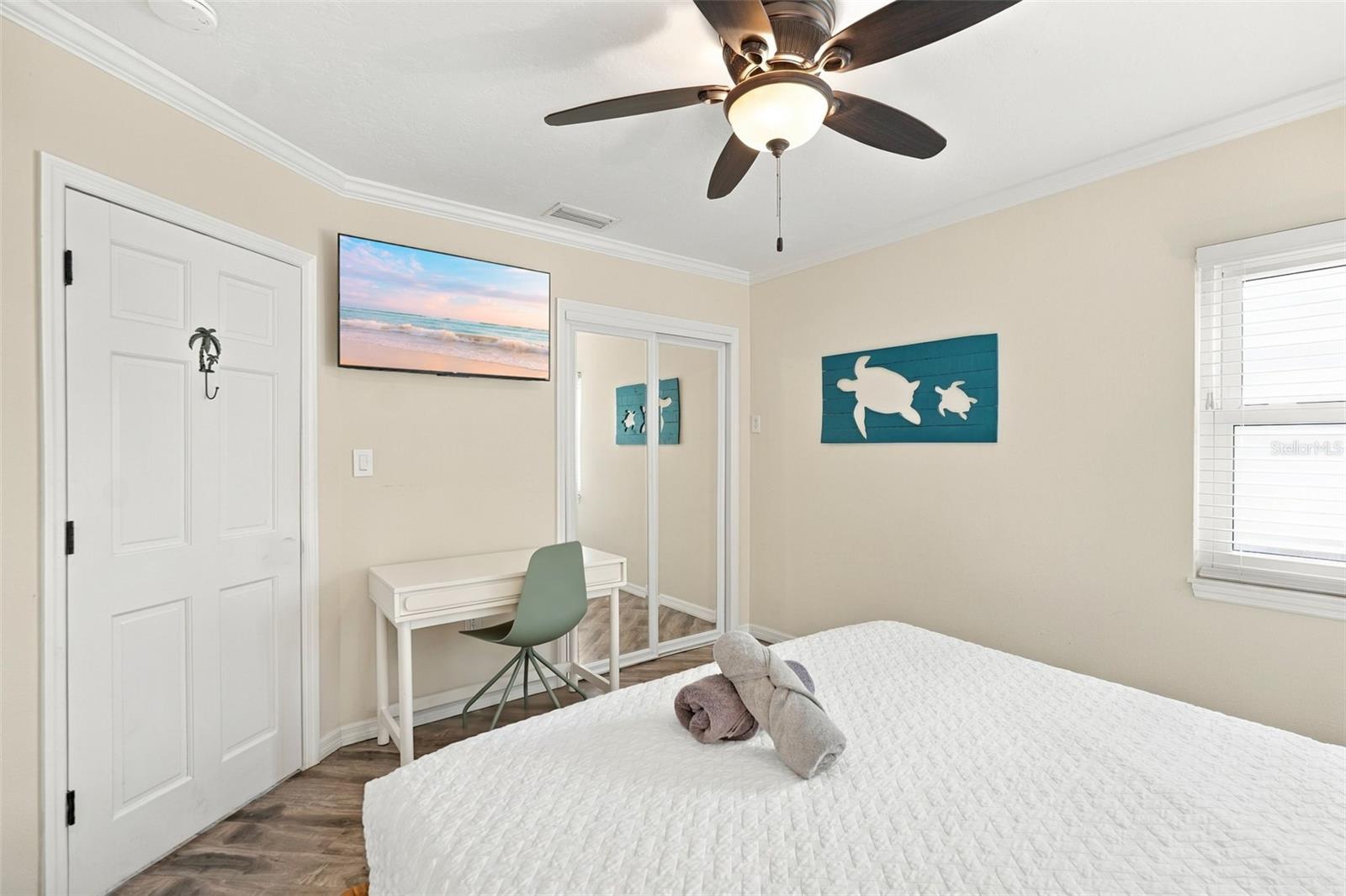 2174 BOUGAINVILLEA ST — photo 30