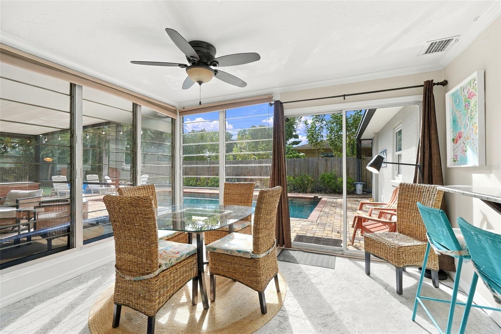 2174 BOUGAINVILLEA ST — photo 18