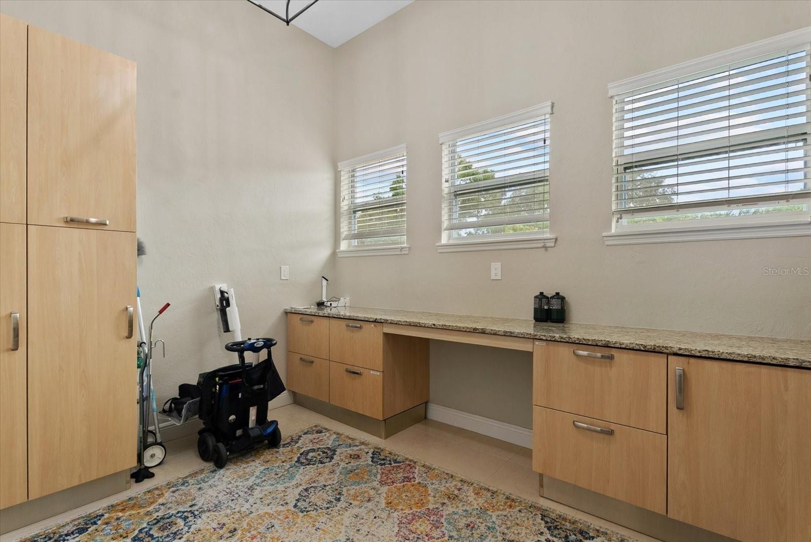 520 RYE RD NE — photo 36