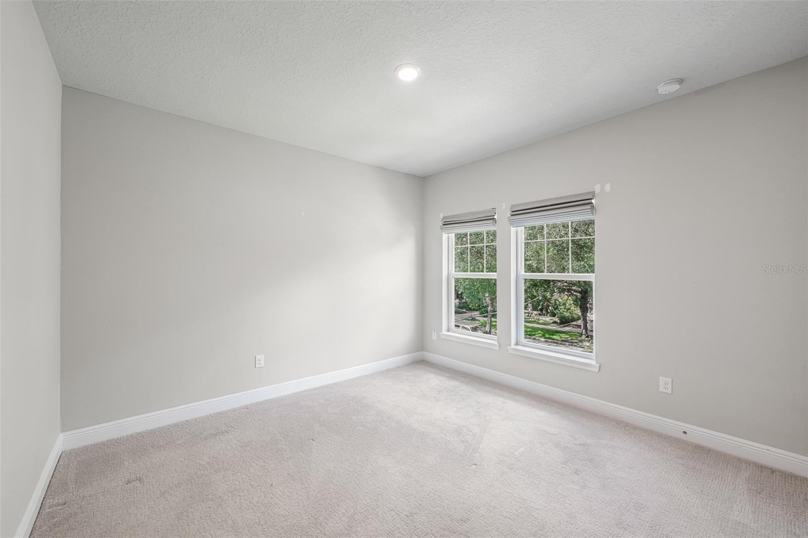 204 S ALBANY AVE #2 — photo 17
