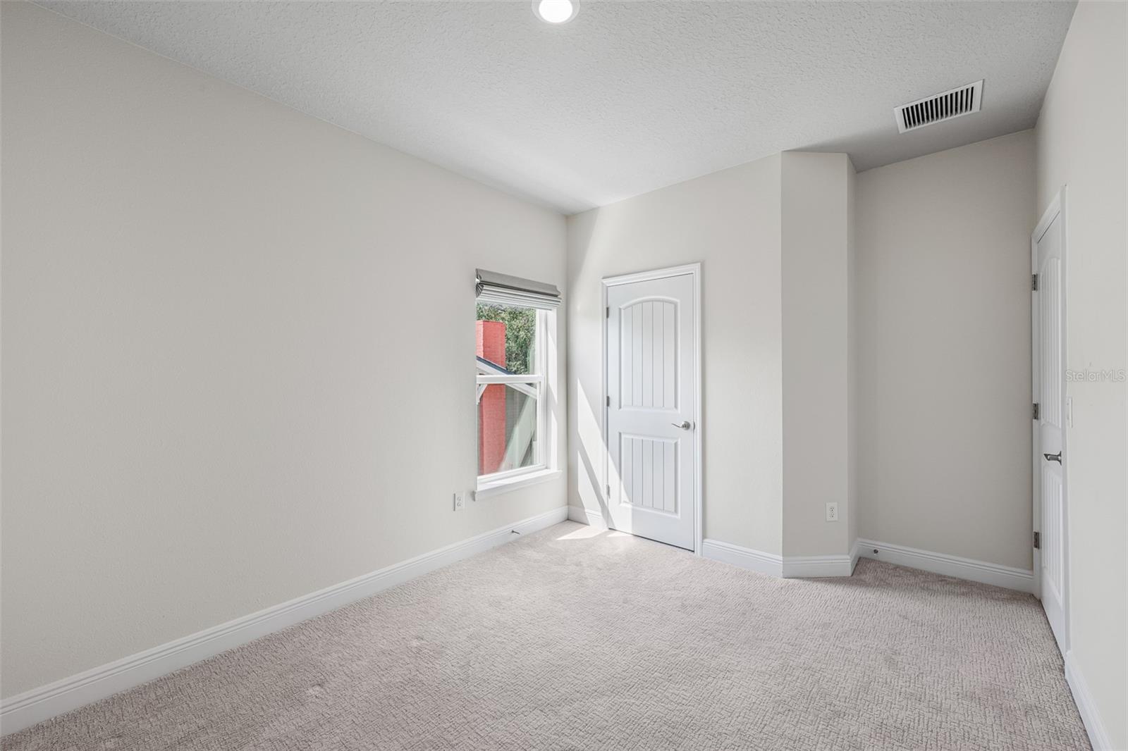 204 S ALBANY AVE #2 — photo 21