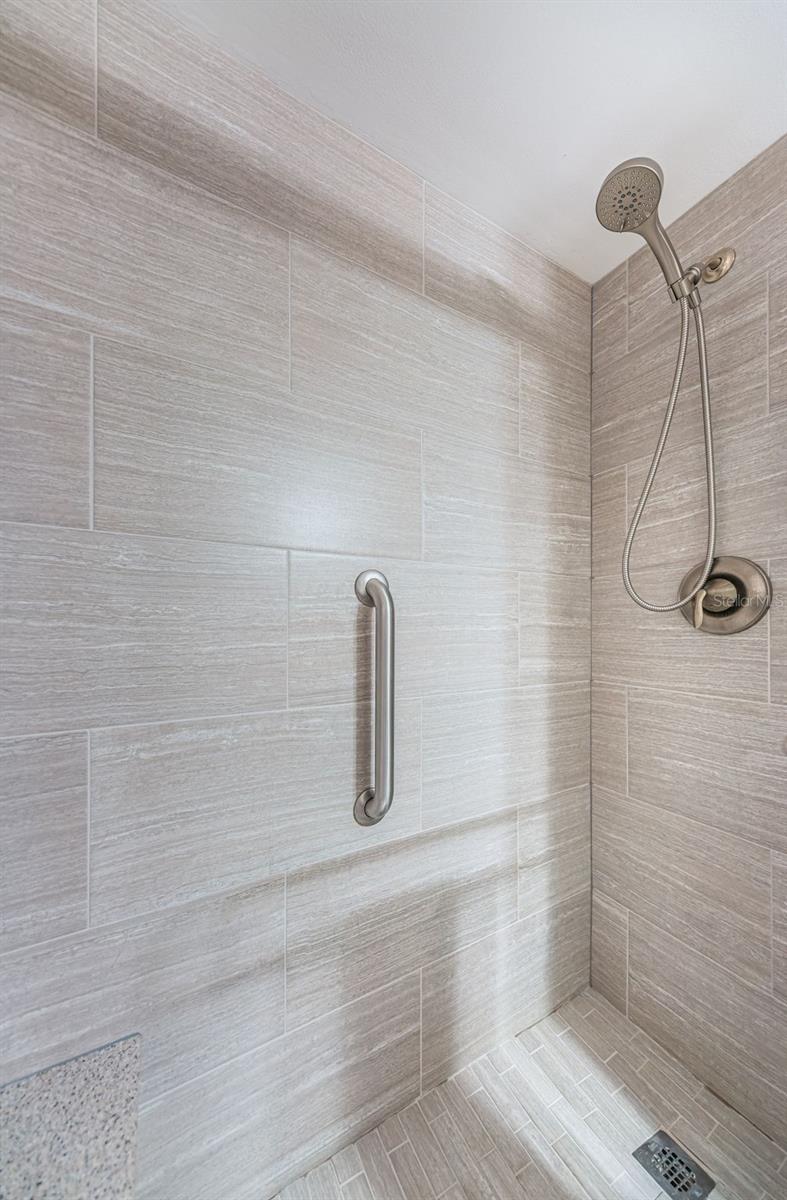 4575 COVE CIR #1003 — photo 33
