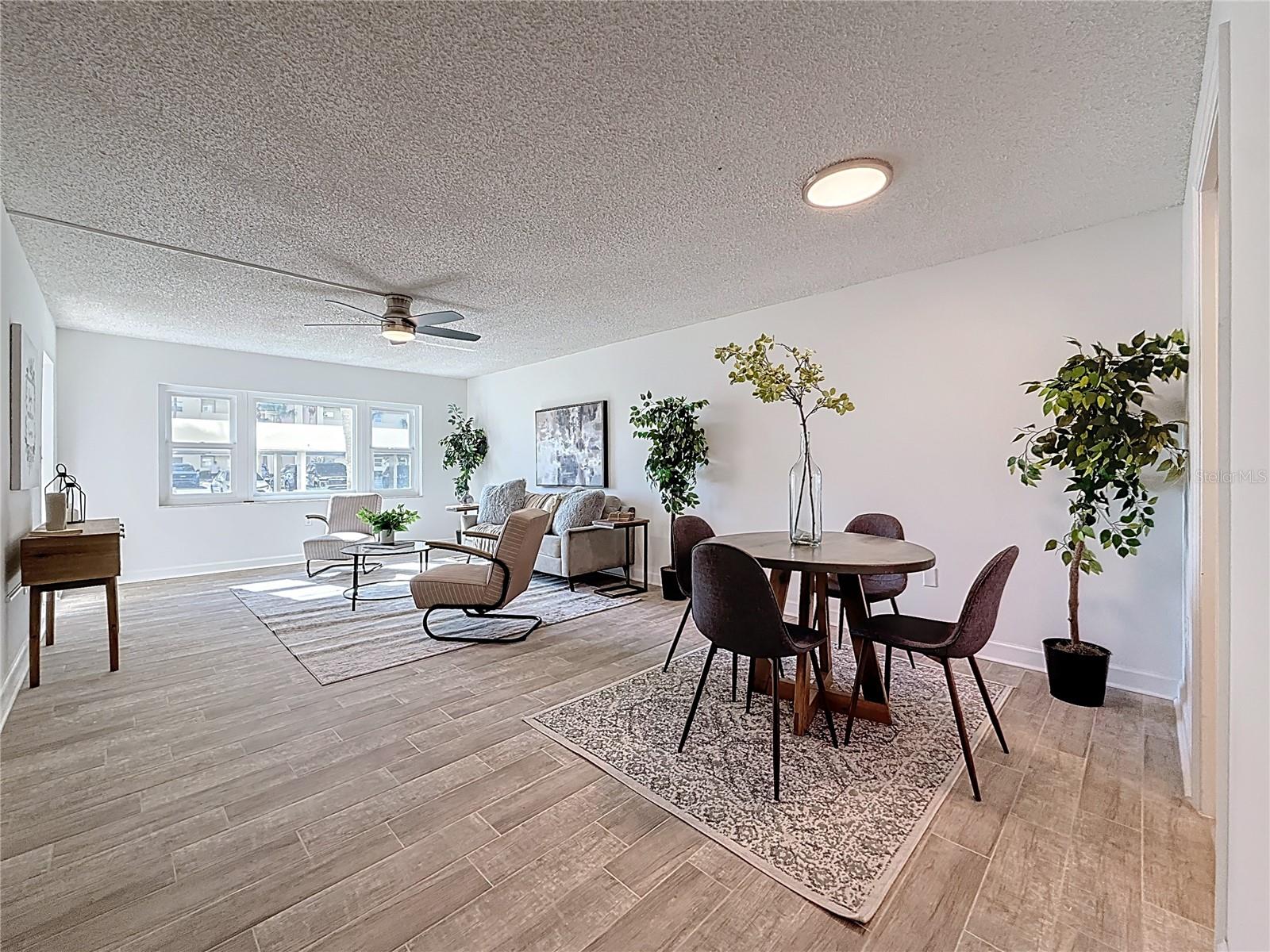 4550 COVE CIR #106 — photo 10