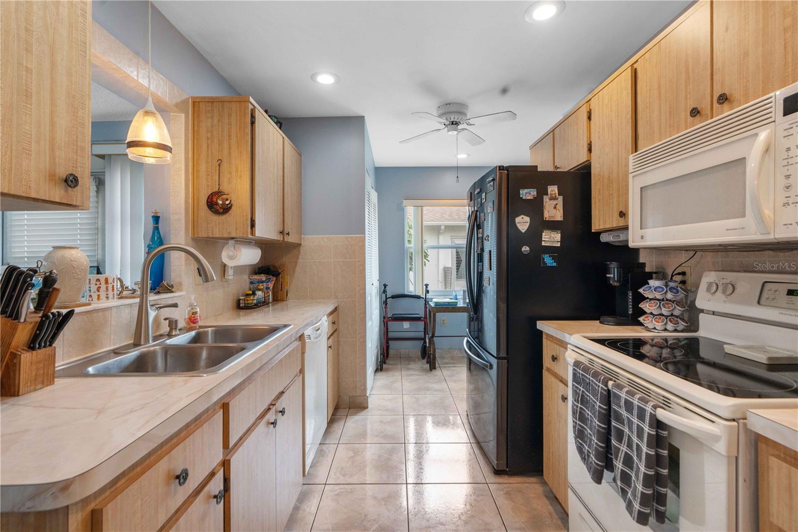 8030 GLENEAGLE DR — photo 7