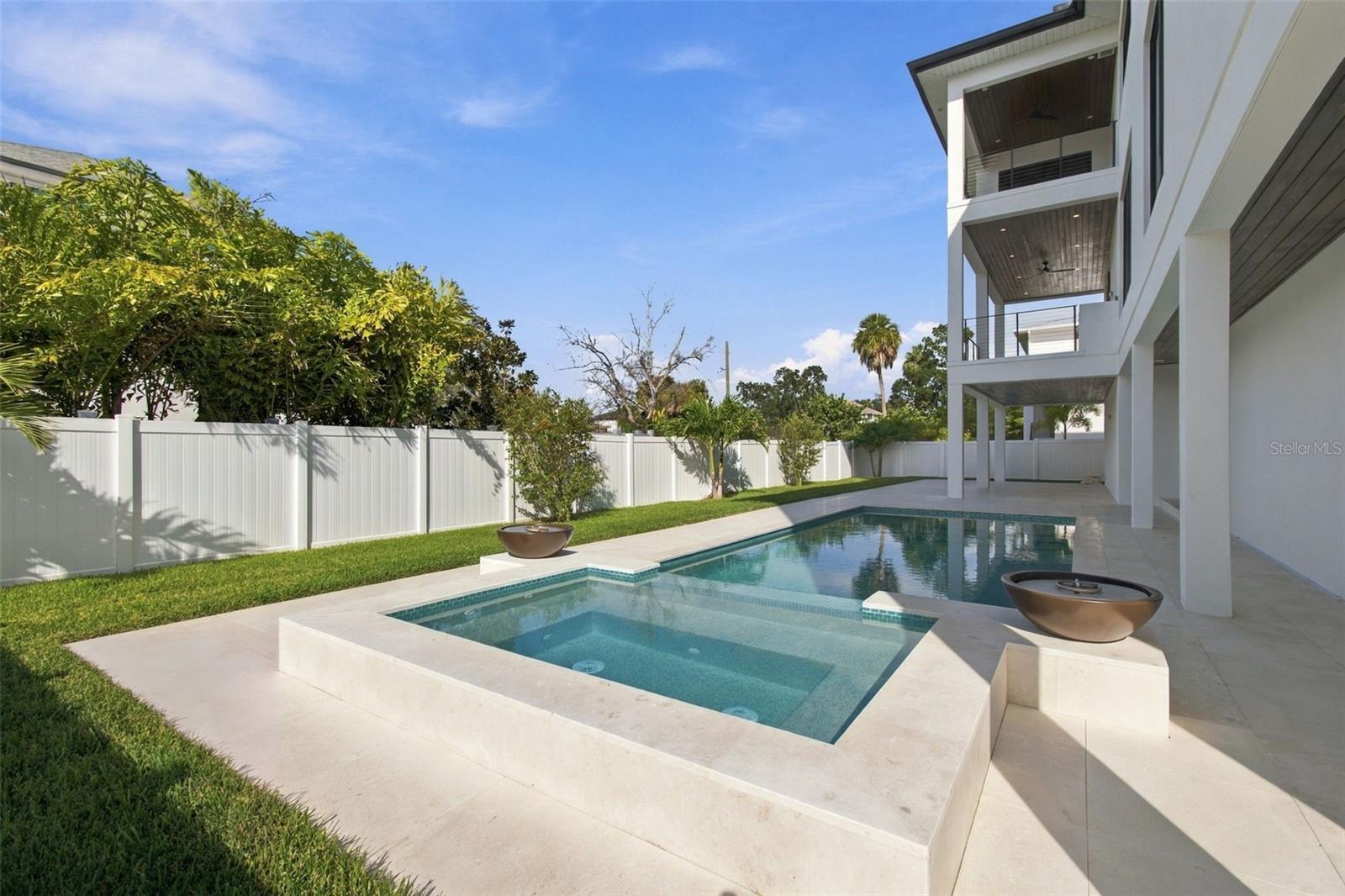 5023 W LEONA ST — photo 65