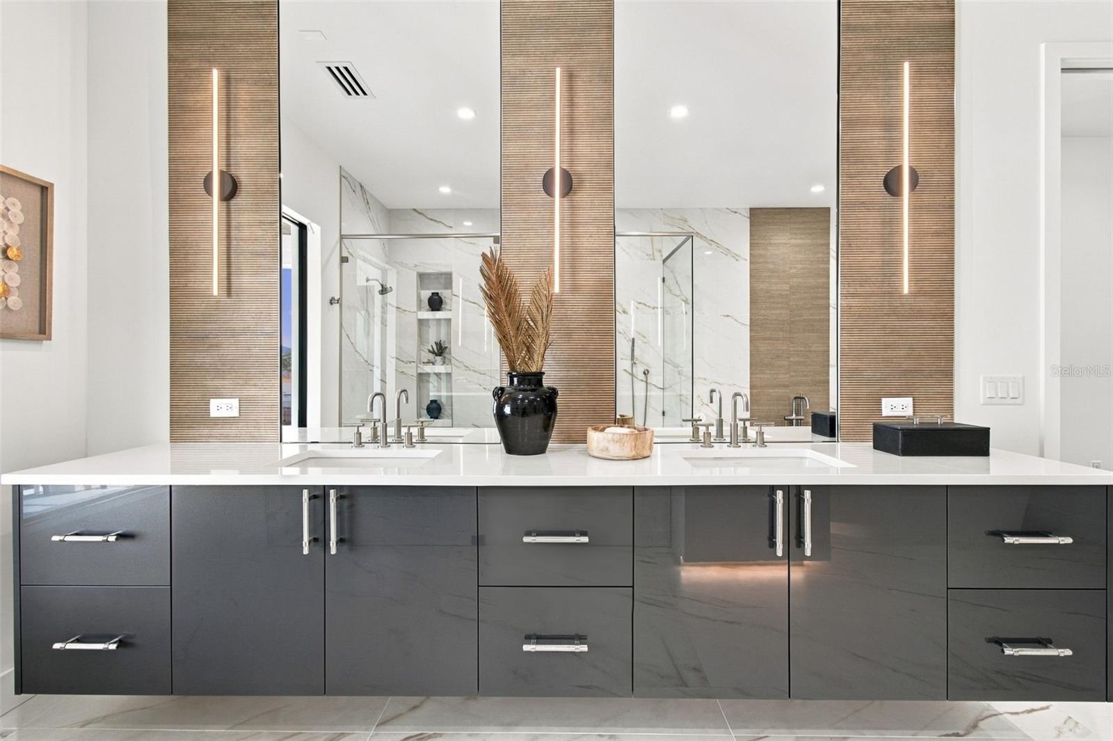 5023 W LEONA ST — photo 43