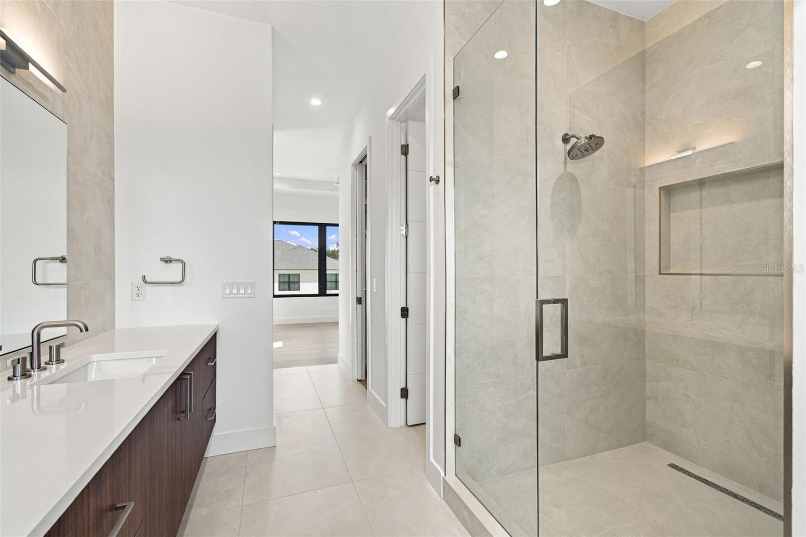 5023 W LEONA ST — photo 48
