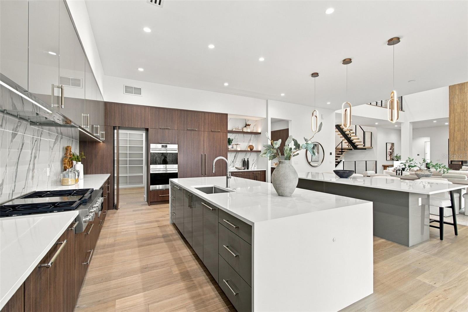 5023 W LEONA ST — photo 24