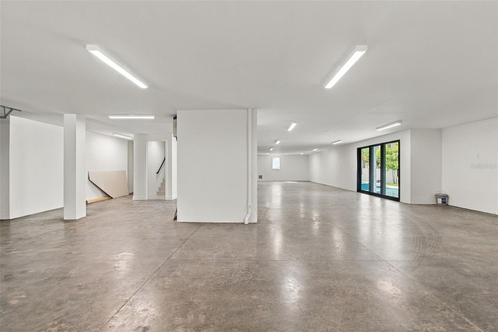 5023 W LEONA ST — photo 62