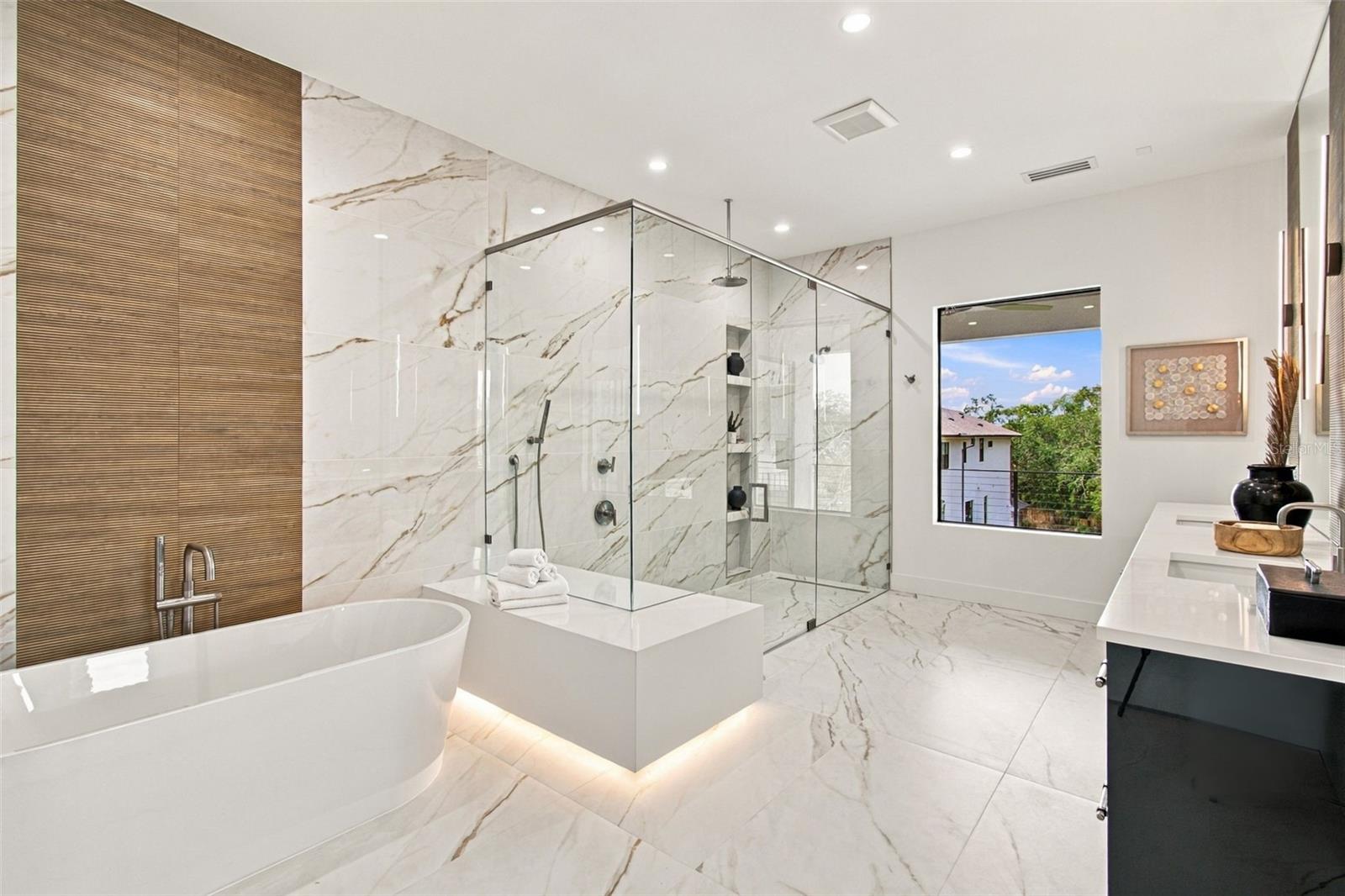5023 W LEONA ST — photo 10