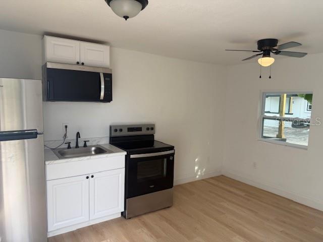 4605 N HUBERT AVE #18 — photo 2