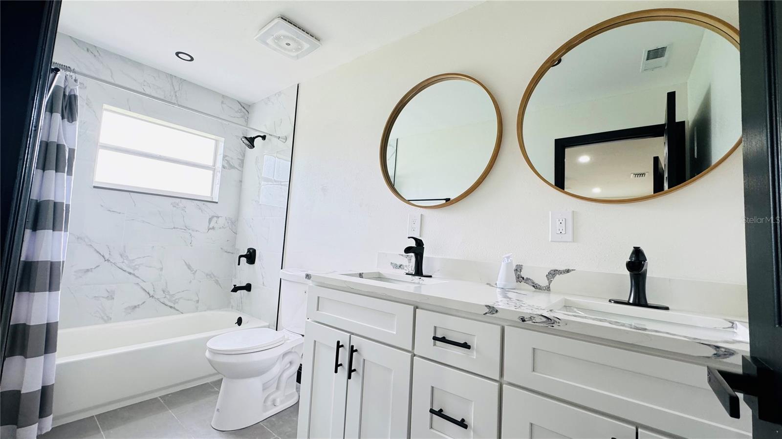 7017 SANDHURST DR — photo 11