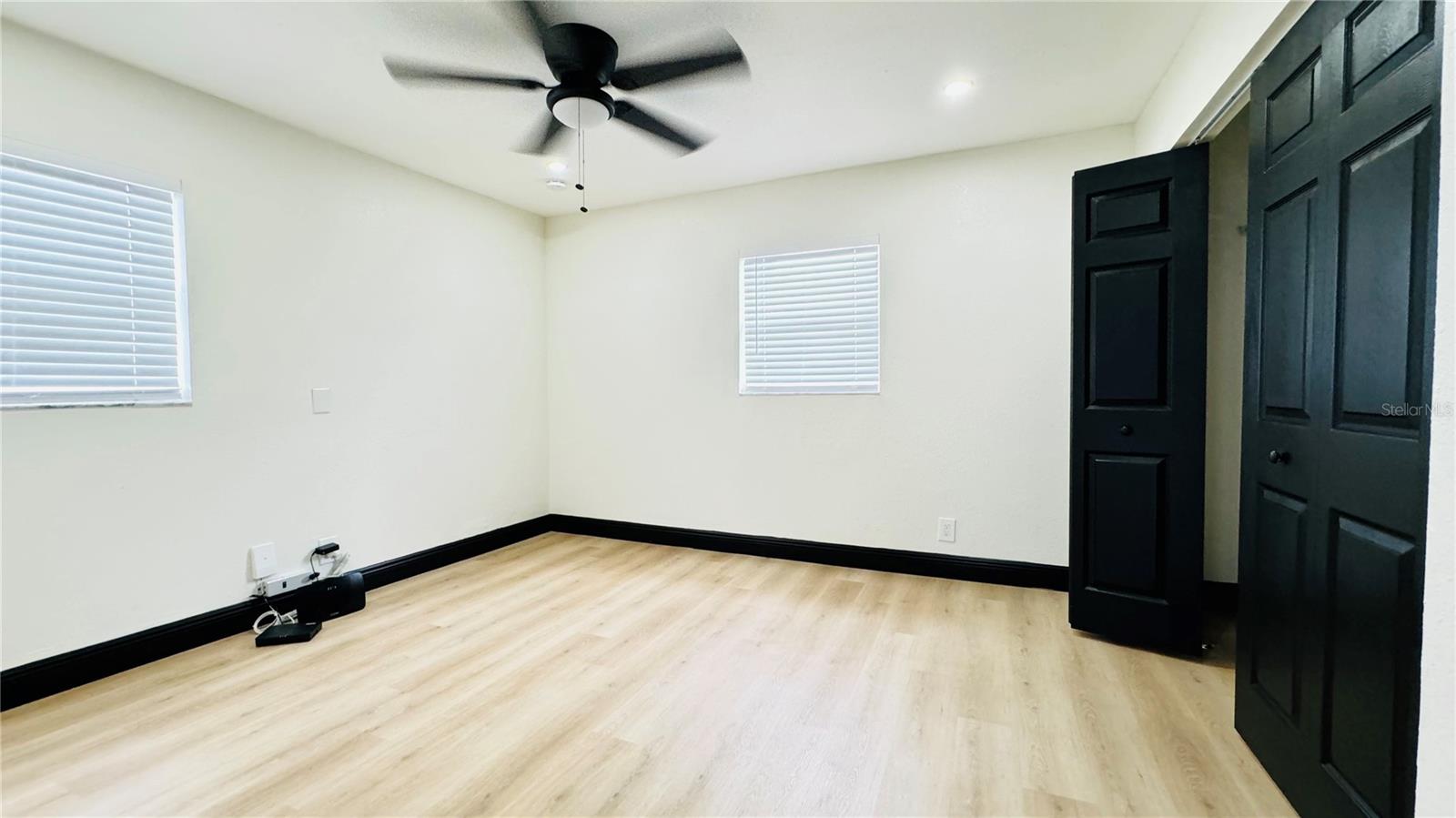 7017 SANDHURST DR — photo 10
