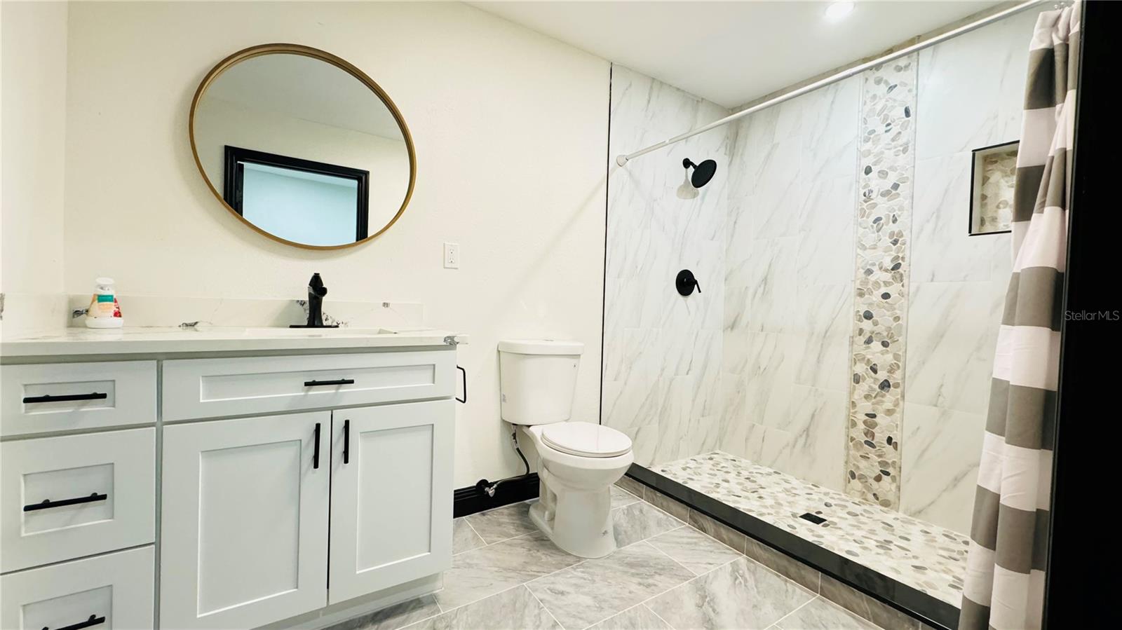 7017 SANDHURST DR — photo 16