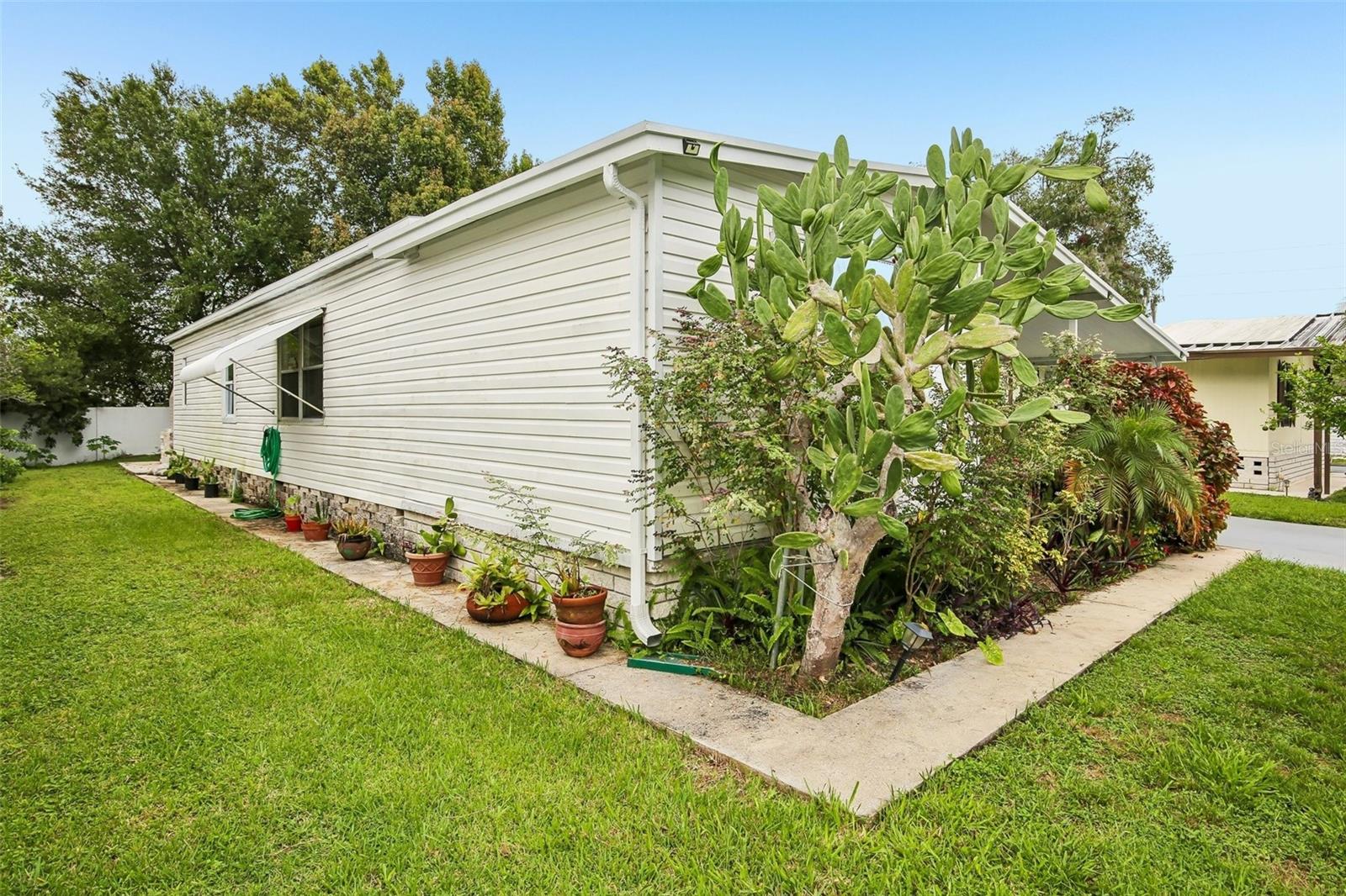 8807 SHELDON WEST DR — photo 18
