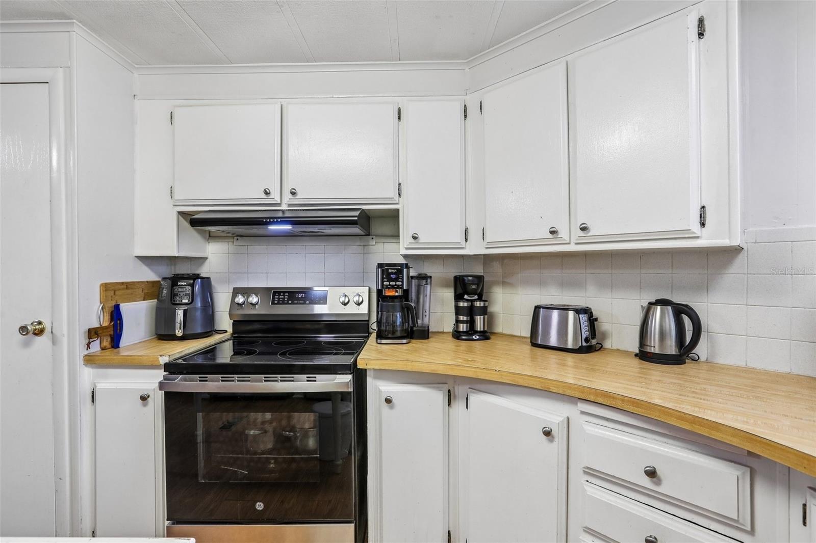 8807 SHELDON WEST DR — photo 7