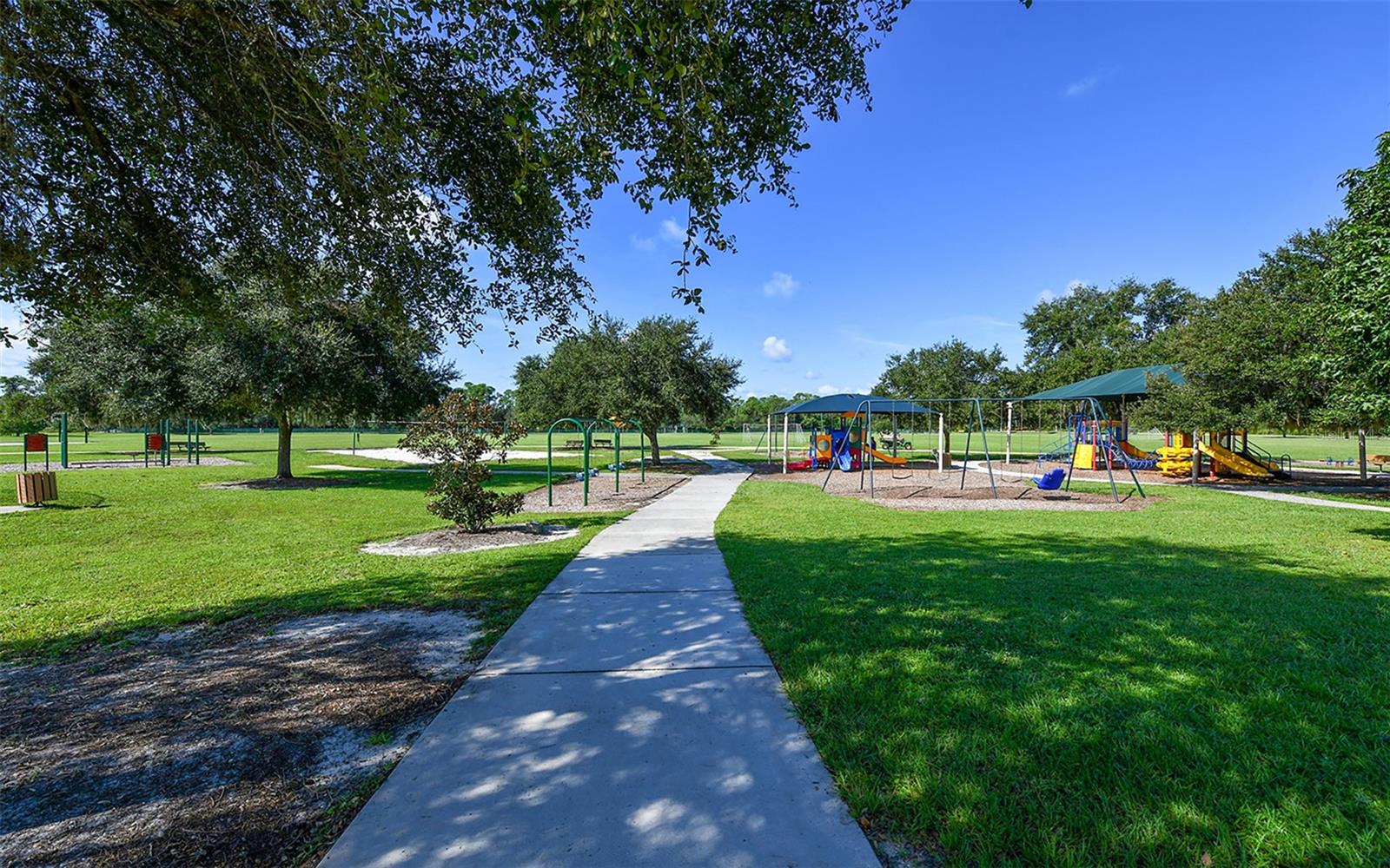 15213 BLUE FISH CIR — photo 35